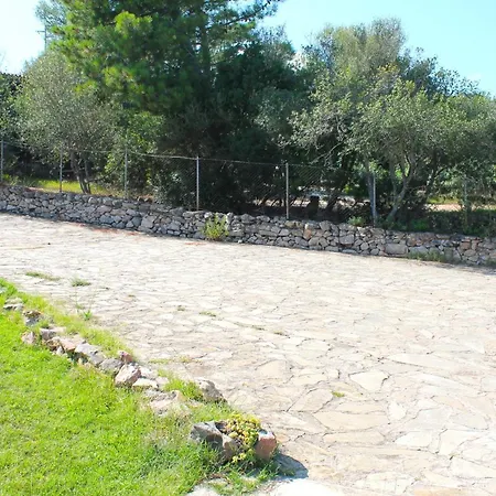 Rosa Con Piscina E Giardino Uso Esclusivo