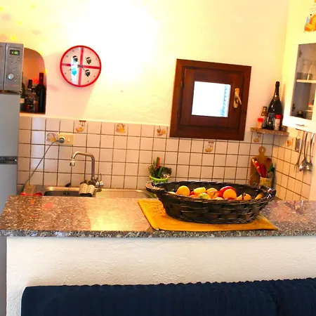 Rosa Con Piscina E Giardino Uso Esclusivo *