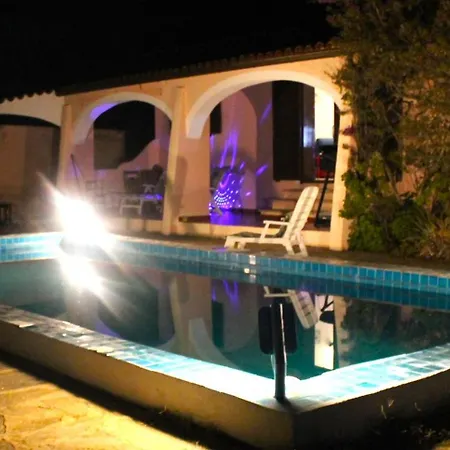 Rosa Con Piscina E Giardino Uso Esclusivo Villa Porto Rotondo