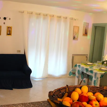 Rosa Con Piscina E Giardino Uso Esclusivo * Porto Rotondo