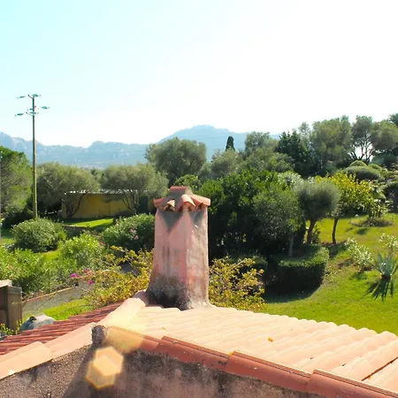 Rosa Con Piscina E Giardino Uso Esclusivo * Porto Rotondo