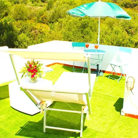 Rosa Con Piscina E Giardino Uso Esclusivo Villa Porto Rotondo